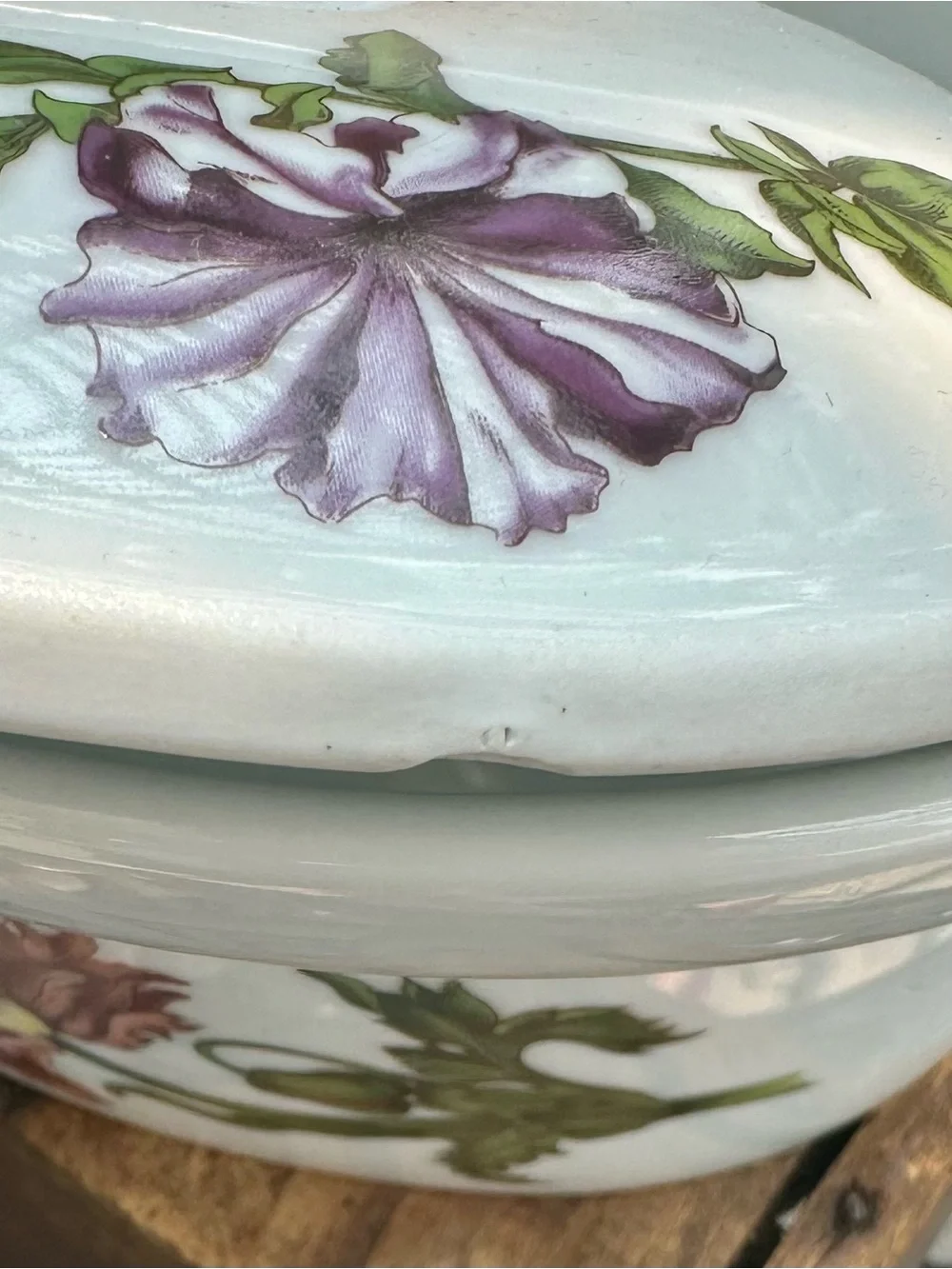 BIA Cordon Bleu Floral Covered Casserole Dish Hand Decorated USA